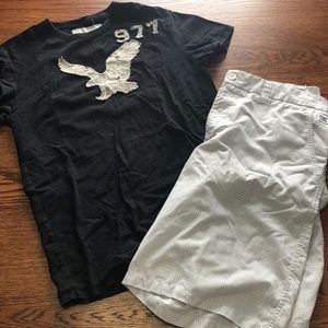 AE Outfitters black T